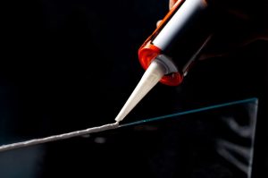 ساخت چسب با سیلیس برای صنایع مختلف